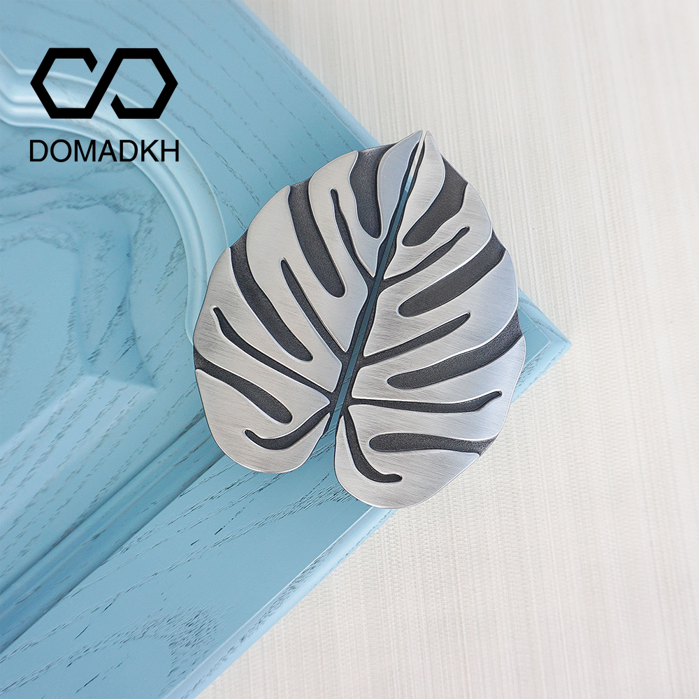 Unique Furniture Hardware - Zinc Alloy Monstera Leaf Cabinet Door