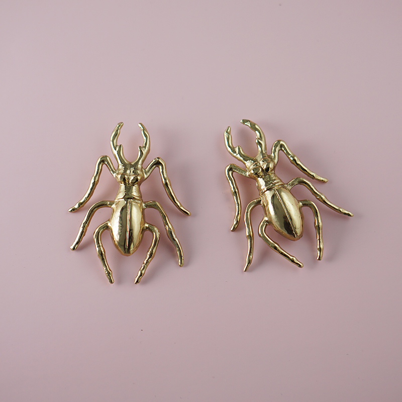 Brass Beetle Drawer Pulls Inse - огляд і ціна Unique Furniture Hardware
